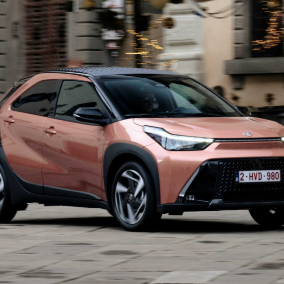 Nova Toyota Aygo X hibrid predstavljena u Srbiji, poznata i cena FOTO