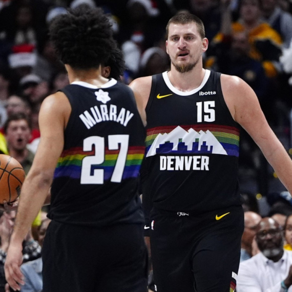 Jokić prokomentarisao "floping", agresivne rivale i sudije VIDEO
