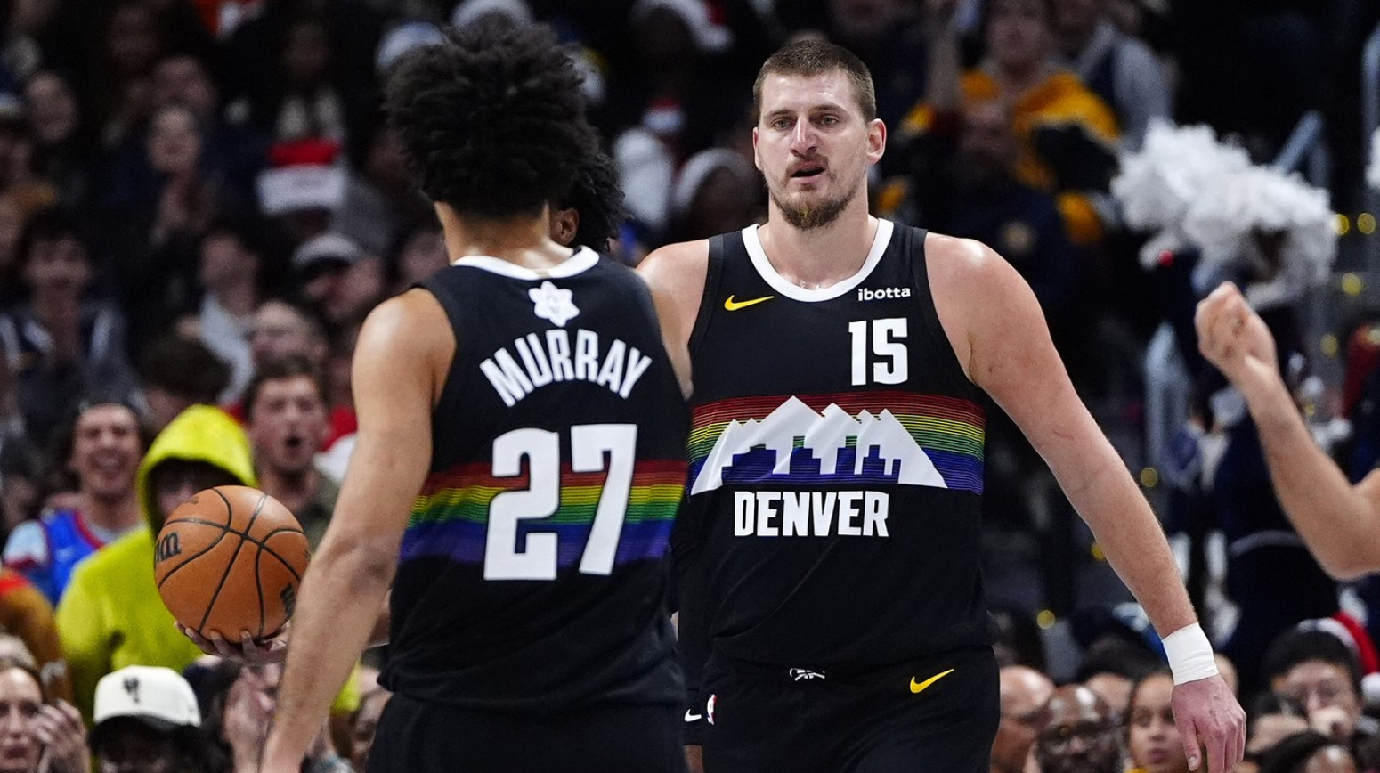 Jokić prokomentarisao "floping", agresivne rivale i sudije VIDEO
