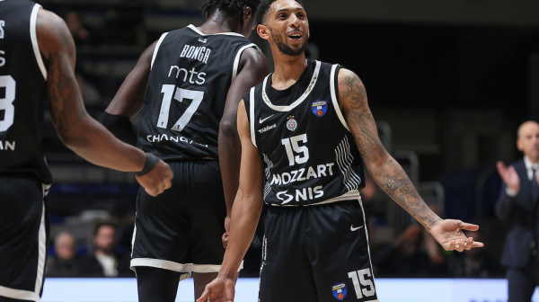 Filadelfija posle Pejna "vezala" Džabarija