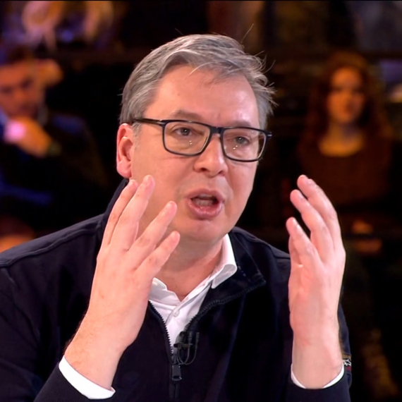 Vučić: Oni koji su skupljali potpise, doživeli su debakl; Pokušaće da lažiraju taj broj