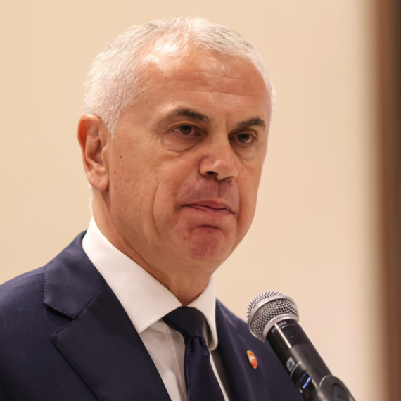 Terzić Paunoviću: "Šta čekaš?"