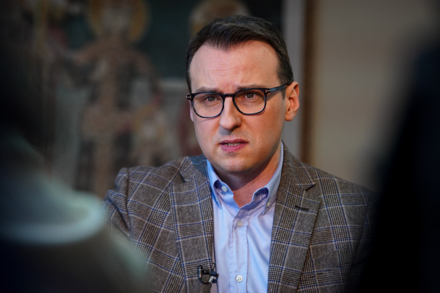 Petković čestitao Božić: Uveren sam da će Srbi na KiM prebroditi sve nevolje