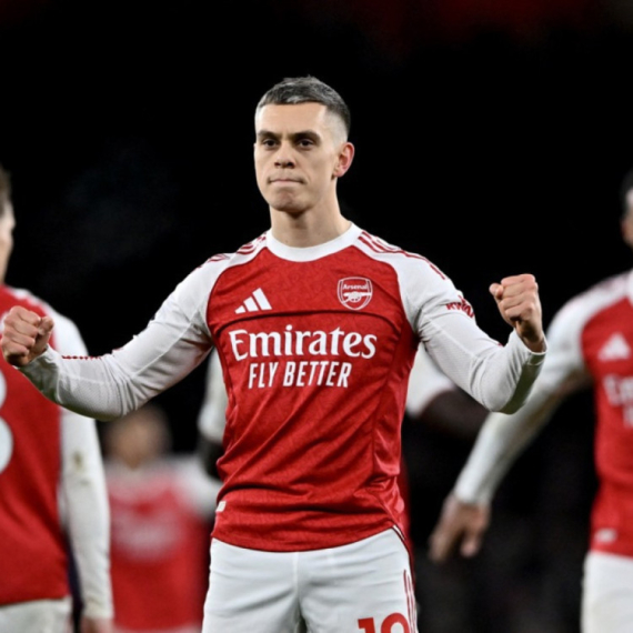 Arsenal gospodari Premijer ligom – novi kiks Junajteda