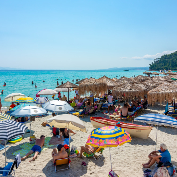Šta Srbe ove godine očekuje u Grčkoj: Na hiljade turista ide na sever, a strahuje se od kolapsa VIDEO