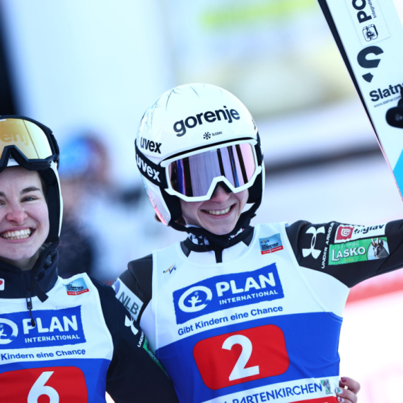 "Kraljica Garmiš-Partenkirhena" – Prevc smanjila zaostatak za Japankom
