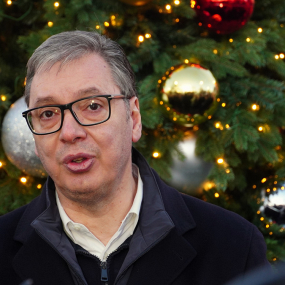 Vučić: "Nadam se da već 5. januara kreće 85.000 tona nafte"; "Očekujem punu normalizaciju"