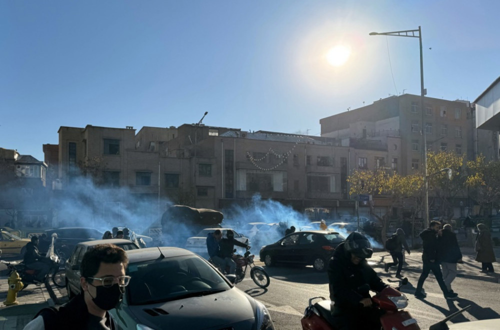 Ministarstvo spoljnih poslova poziva srpske državljane da napuste Iran