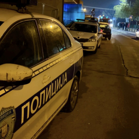 Sa pištoljima upali u restoran i počeli da isteruju goste: Nezapamćena drama u Kragujevcu
