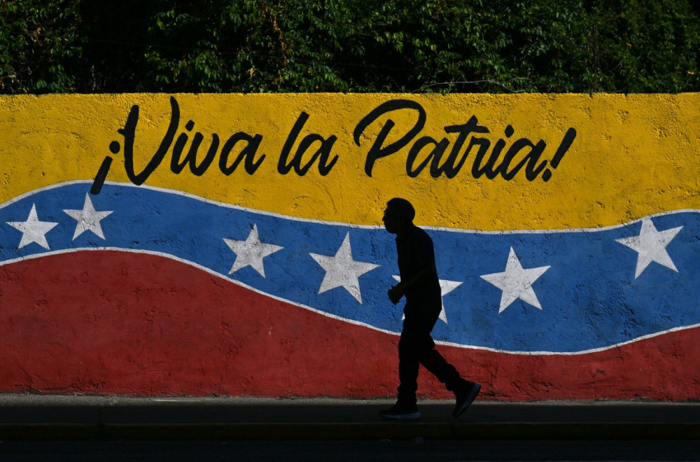Bura u Venecueli: "Padaju" ostavke