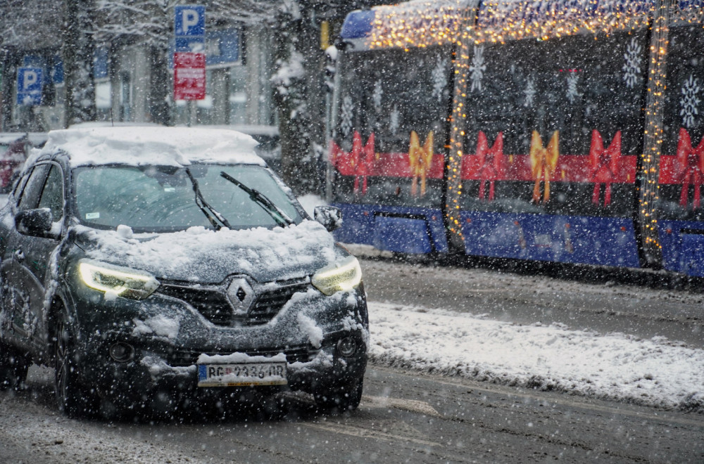 MUP upozorava: Opasnost na putevima FOTO