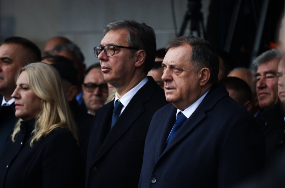 Vučić u Trebinju: Pripremaju se velike oluje u današnjem svetu, svi svima prete; Sloboda je za Srbina najpreča