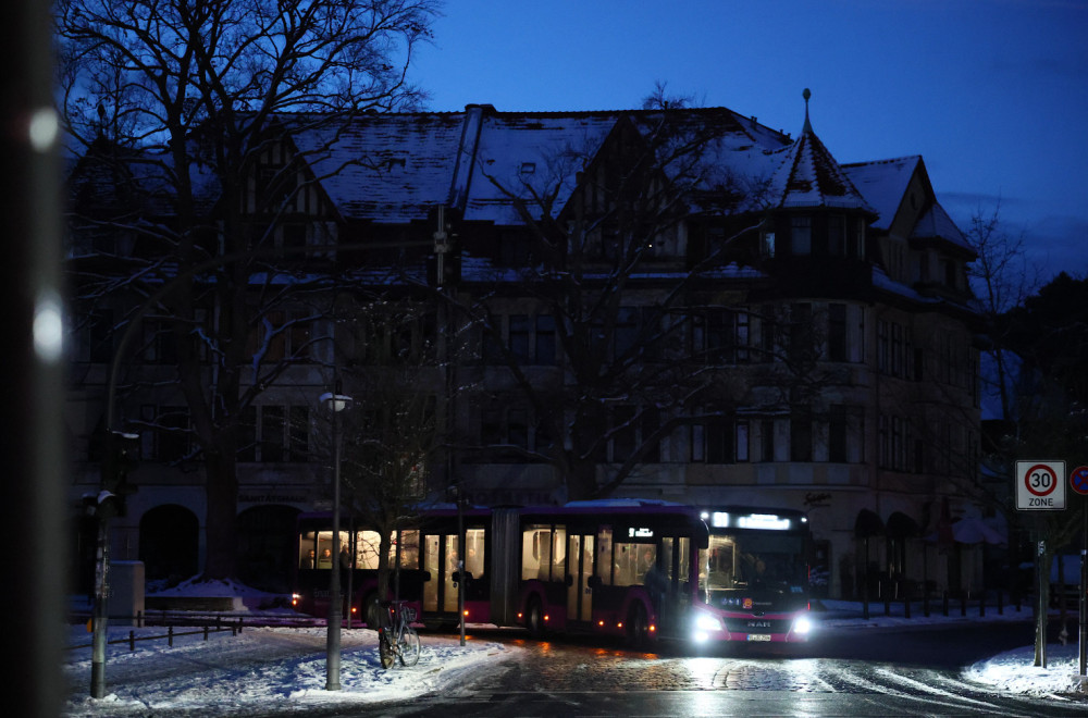 Haos u nemačkoj prestonici: Škole zatvorene, grejanje i voda isključeni FOTO