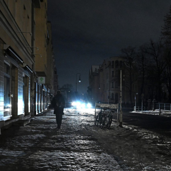 U Berlinu već 4 dana 25.000 građana bez struje; U Beogradu, blokaderi iz toplih domova šire laži FOTO/VIDEO