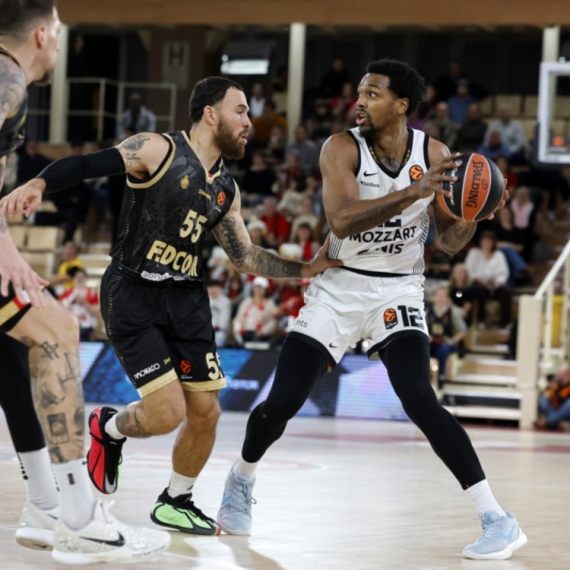 Partizan nemoćan u Monte Karlu; Penjaroja: "Ne može bez energije"; Mirotić: "Hristos se rodi"