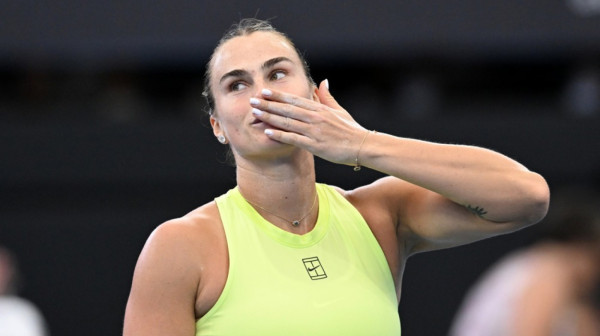 Sabalenka rutinski do polufinala Brizbejna
