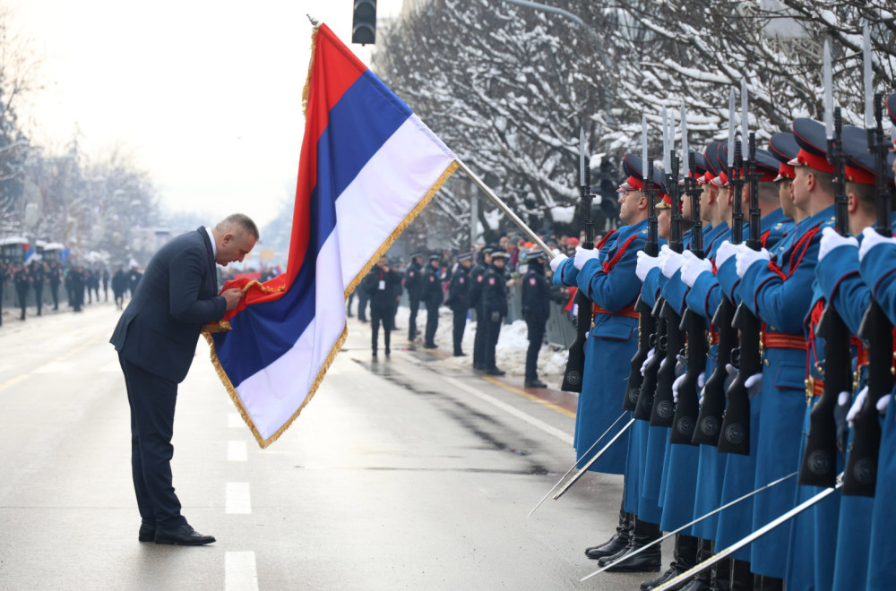 Završen svečani defile u Banjaluci FOTO