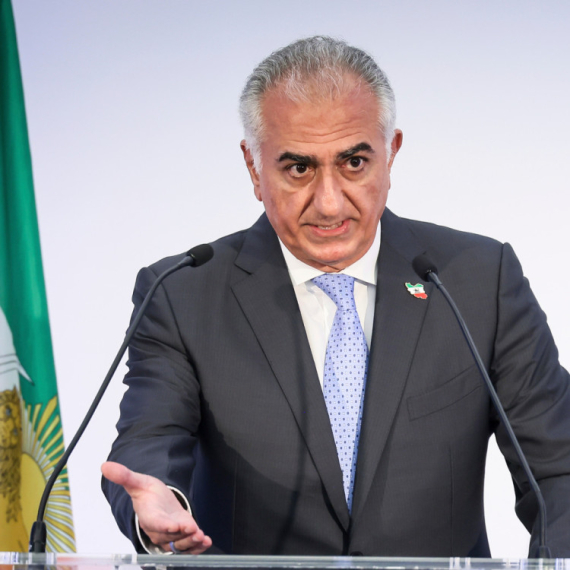 Hakovana iranska državna televizija: Reza Pahlavi pozvao na ustanak VIDEO