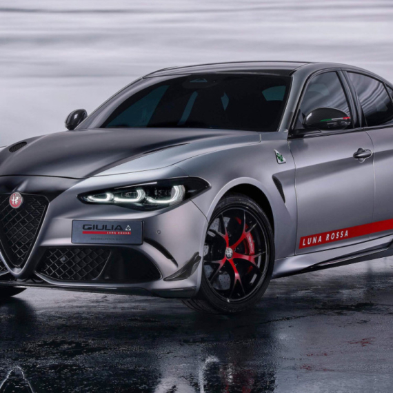 Kakva Alfa, strašna Alfa! Giulia Quadrifoglio Luna Rossa FOTO