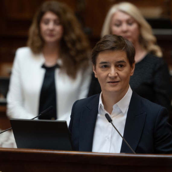 Brnabić odbrusila Đilasu: Meni pridikujete, a u vaše vreme ste deci oduzeli Pionirski grad VIDEO