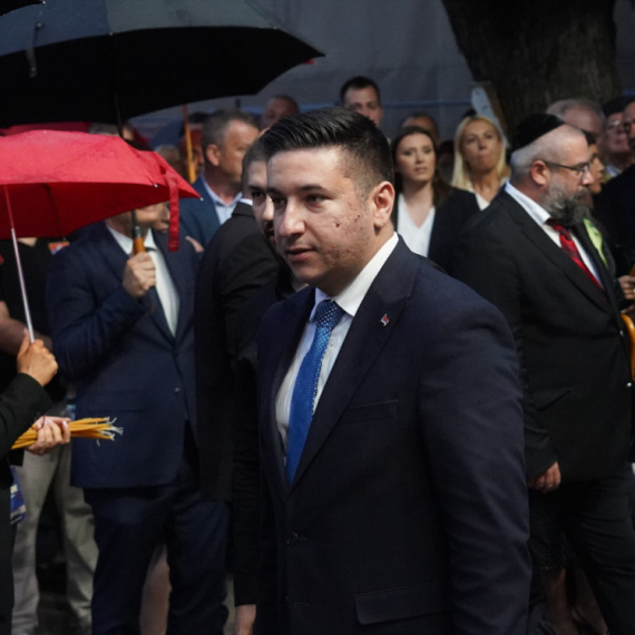 Dajković o crnogorskom odbijanju srpske trobojke: "Srbi su za njih građani drugog reda"