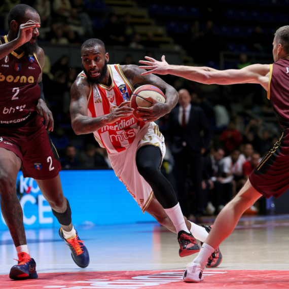 Miler-Mekintajer meta bolesnih uvreda: "Javi se ako želiš lično da mi kažeš – poslaću ti adresu"