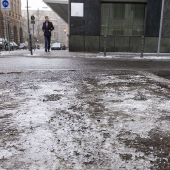 Temperatura pada, opasnost raste: Na snazi više upozorenja