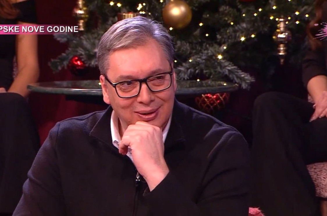 Vučić u nesvakidašnjem izdanju: Nekada bih iz kože iskočio; Mali: Plačem uz filmove