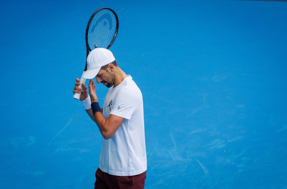 Alert in Melbourne – Djokovic left training after 12 minutes! PHOTO/VIDEO