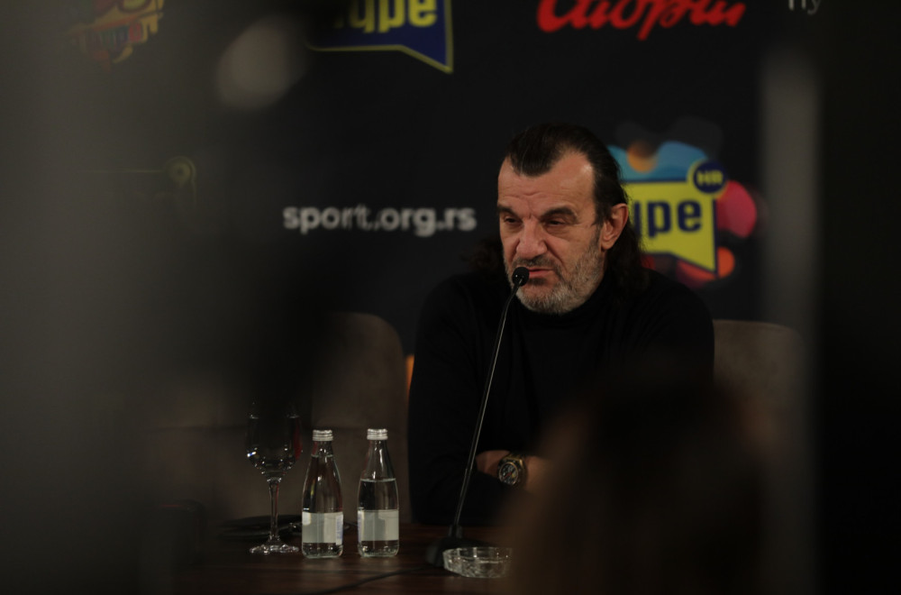Lukas nasmejao sve u Zagrebu: "Za četiri dana ističe zabrana ulaska u EU"