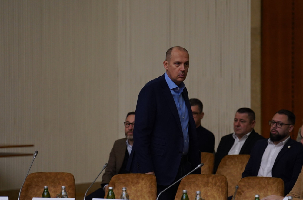 Lončar: Lažovi preko bolesne dece žele na vlast; Zahvaljujući državi od retkih bolesti se leči 930 dece