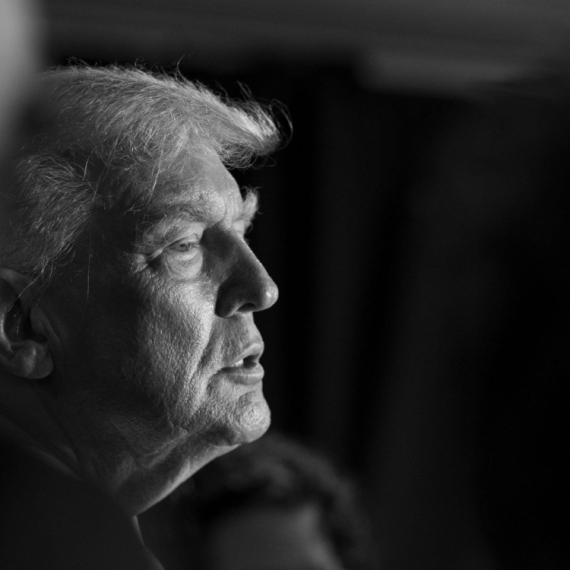 Time to 'dump' Trump?