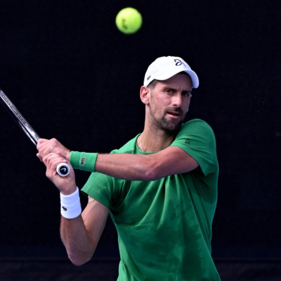Đoković od Španca kreće ka Sineru – Srbe čekaju Vavrinka i Venus