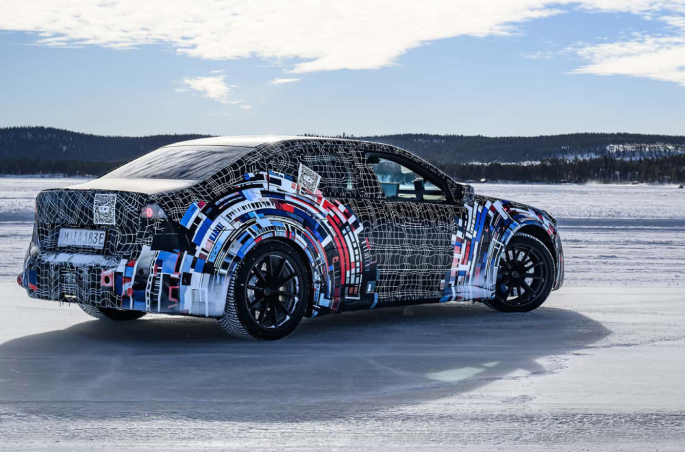 Električni BMW M3 stiže sa četiri motora i lažnim menjačem FOTO