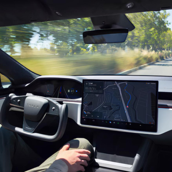 Teslin "autopilot" na korak do cele Evrope: Holandija gura odobrenje za FSD sistem