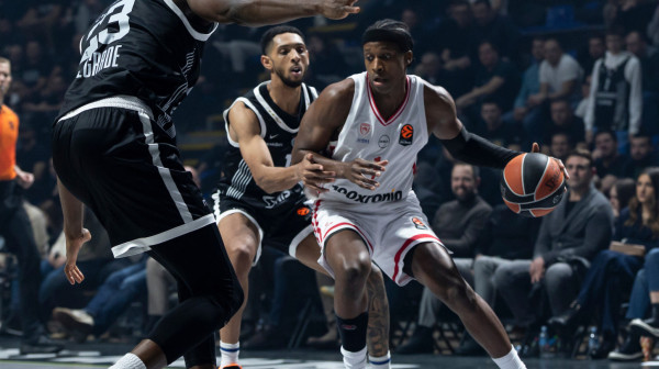 Novi udarac za Partizan – dvostruki!