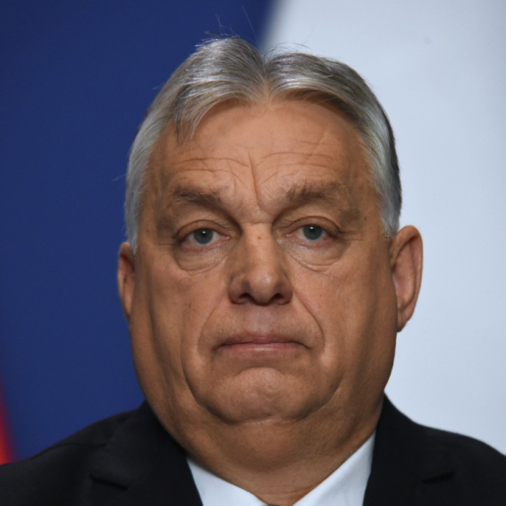 Viktore, kraj je?