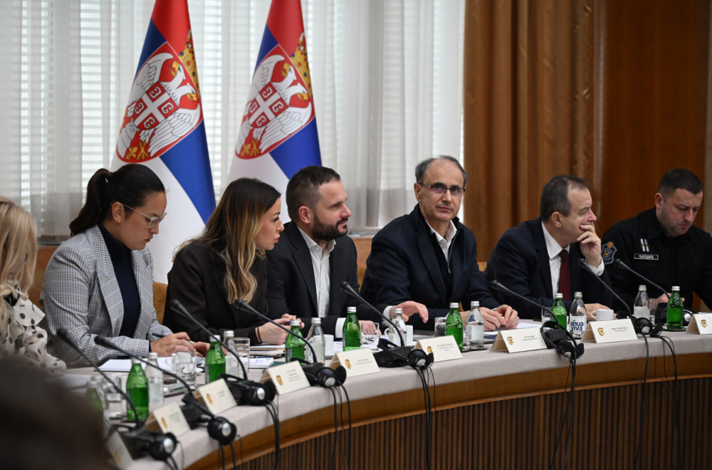 Održana sednica Republičkog štaba za vanredne situacije; Mesarović: Snabdevanje strujom stabilno VIDEO