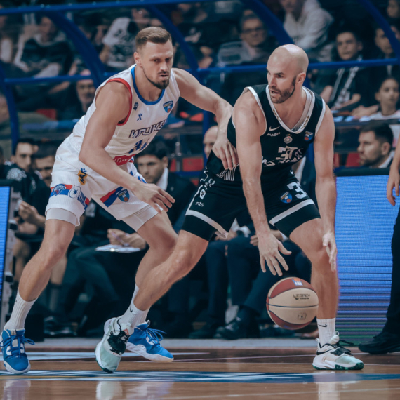 Partizan ubedljiv u Laktašima – ovacije za tinejdžera VIDEO