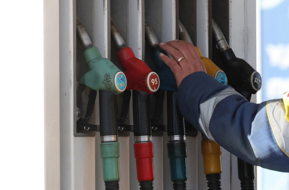 Švajcarski troškovi za energente bi mogli da porastu za 4,9 milijardi franaka; Gorivo drastično skočilo