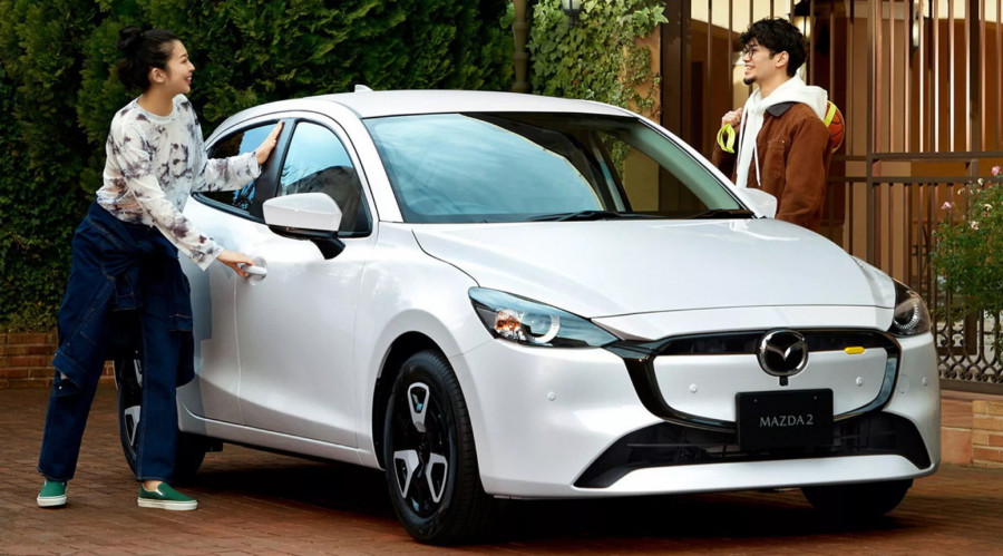 Maratonci trče počasni krug: Mazda se oprašta od dva modela posle više od decenije