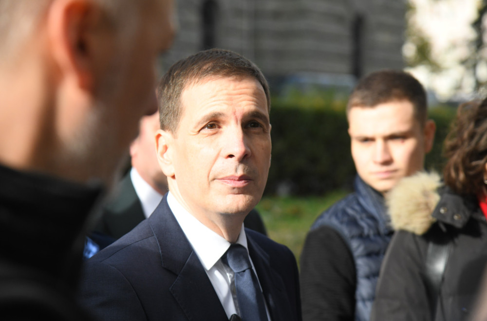 Proslava Novog DSS-a: "Natovci" i "rusofili" se dodvoravaju jedni drugima