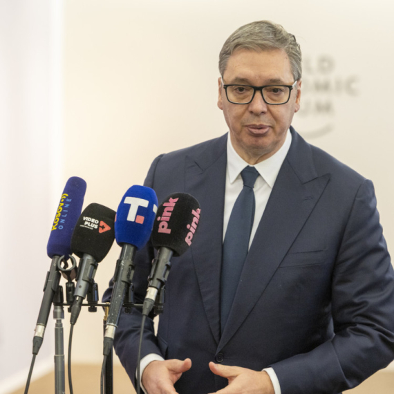 Vučić iz Davosa: 100 dana smo bili bez nafte, to niko nije osetio; Očekujemo do petka odgovor OFAK-a