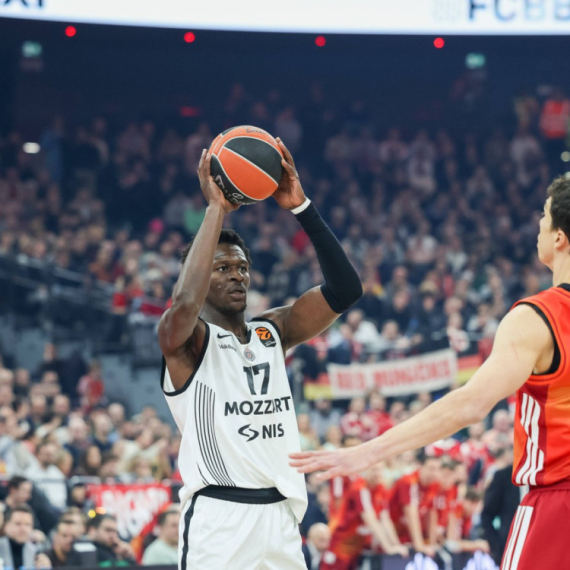 Kraj crnog niza! Partizan prejak za Pešića i Bajern; Prva pobeda Penjaroje