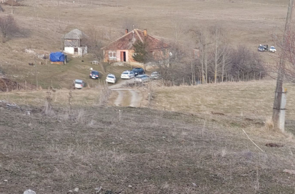 Naložena rekonstrukcija teškog ubistva na Pešteru