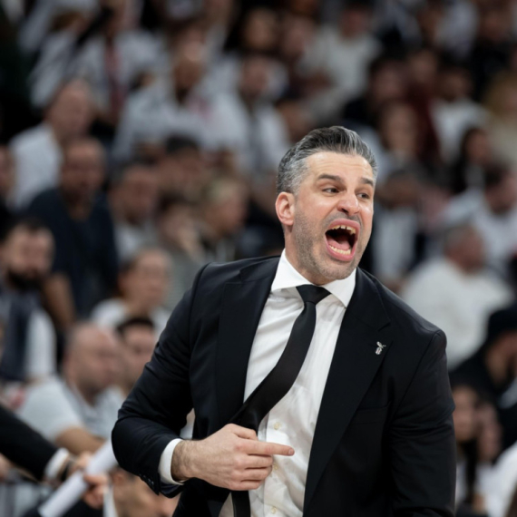 Alimpijevićev Bešiktaš pregazio Erok i nakratko preuzeo vrh Superlige