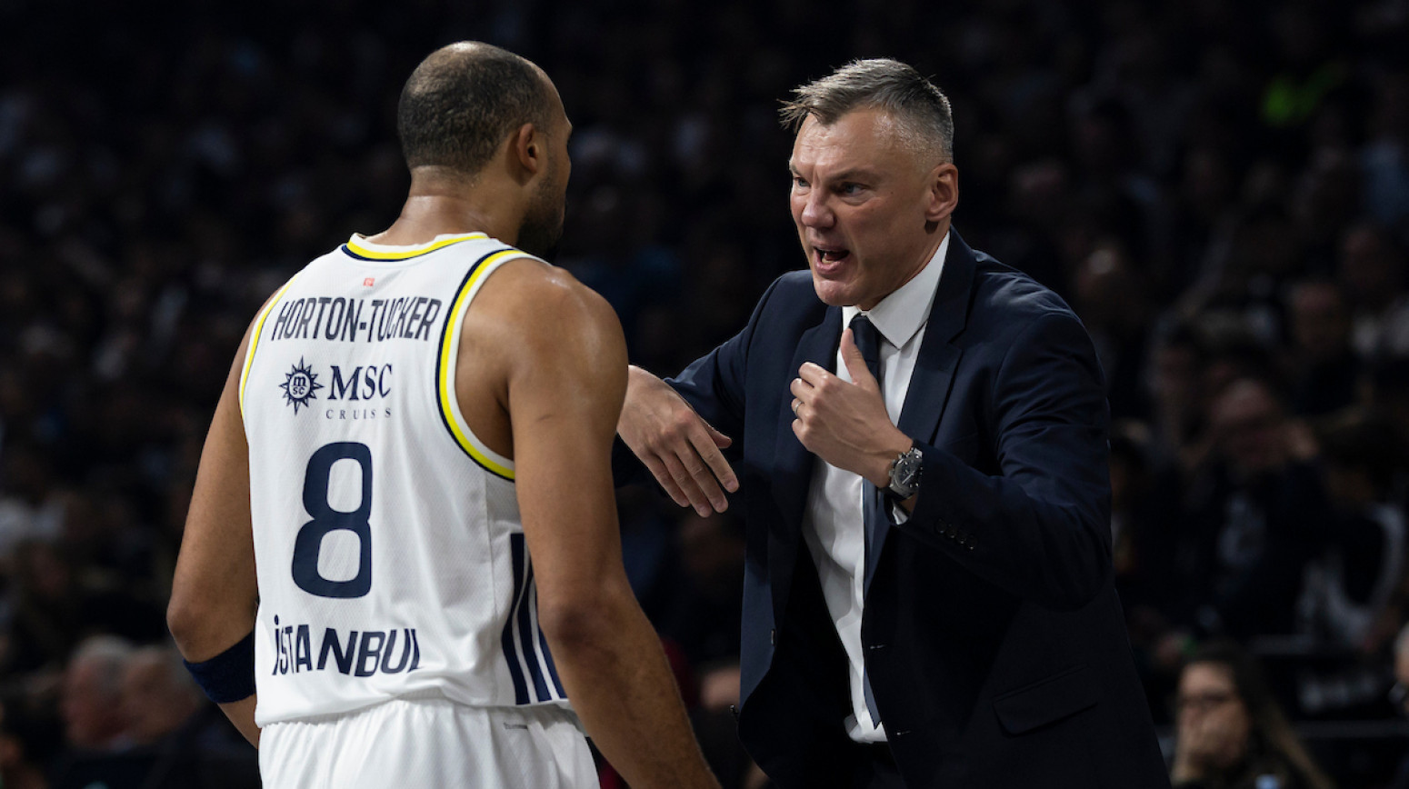 Fenerbahče srušio Efes i nastavio trku za Alimpijevićem – briljirao Talen Horton-Taker