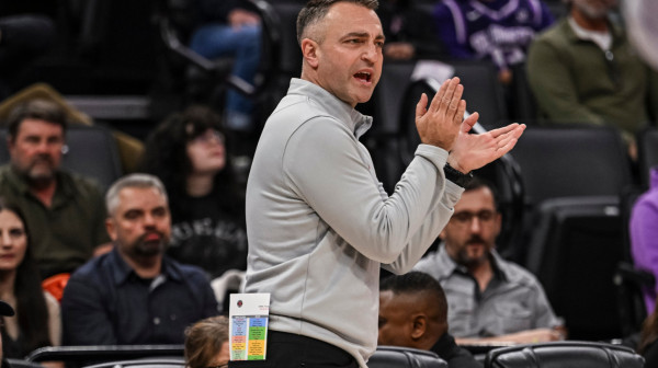 Toronto posle tri godine slavio u Sakramentu VIDEO