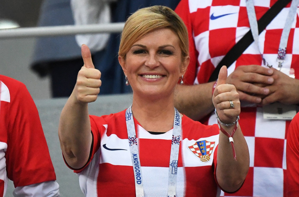 Kolinda skočila u ledenu vodu na Antarktiku: Zašto? VIDEO