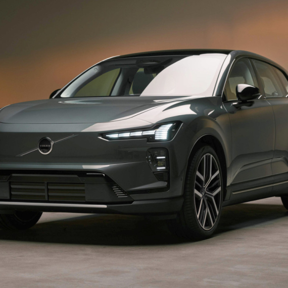Svetska premijera: Volvo EX60 nudi domet do 810 km i tehnologiju kojom napada Teslu FOTO